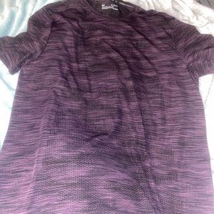 Mens underarmor xl tshirt